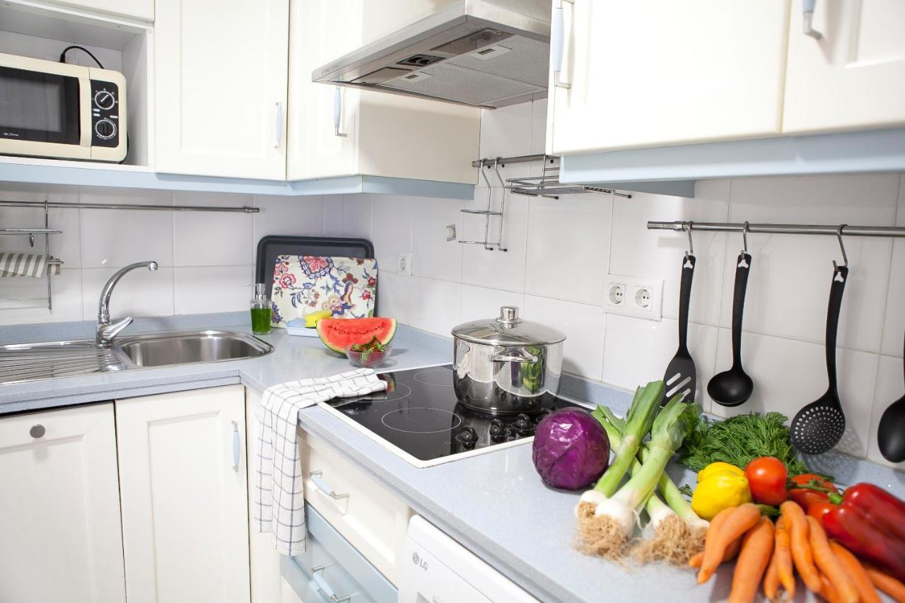 Apartamentos Rg Arenal II Sevilla Eksteriør billede